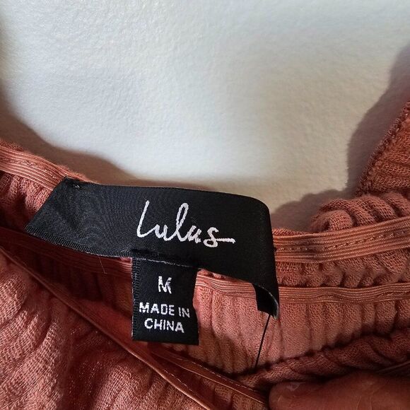 NWT LULUS MAUVE BOAT RUFFLED GAUZY TOP SIZE M - Picture 7 of 10